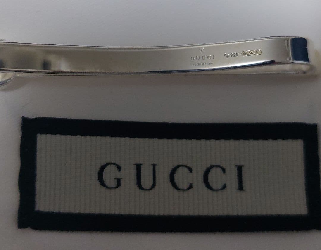 し*お様 GUCCI グッチ シルバー ネクタイピン 専用ボックス付き