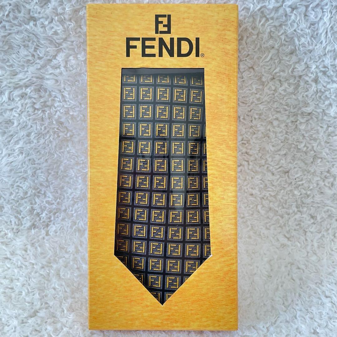 【未使用】FENDI ネクタイ ズッカ柄 フェンディ