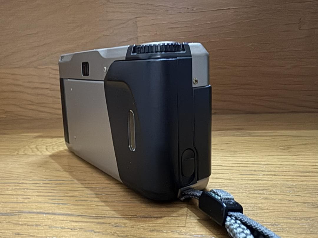 CONTAX T2 コンパクトフィルムカメラ シルバー