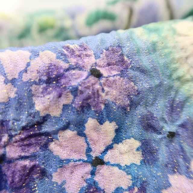 美品 金通し 正絹 絞り“壮麗な美しさで語り掛ける桃源郷”訪問着 U-32