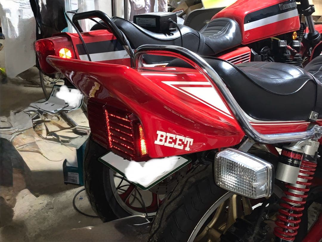 さくさん専用 CB750F BEETテールカウル 本物 ボルドール