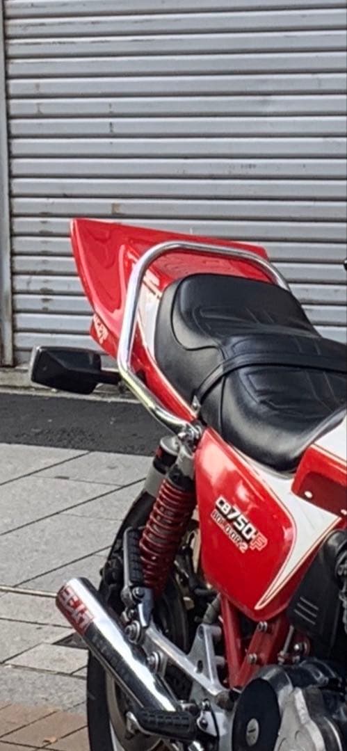 さくさん専用 CB750F BEETテールカウル 本物 ボルドール