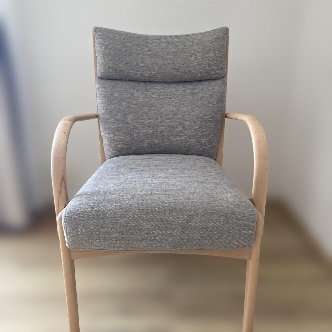 ニトリ Nコレクション C-27M 肘付き　ダイニングチェア