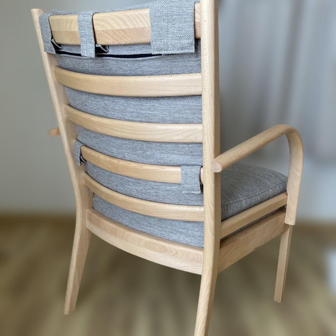 ニトリ Nコレクション C-27M 肘付き　ダイニングチェア