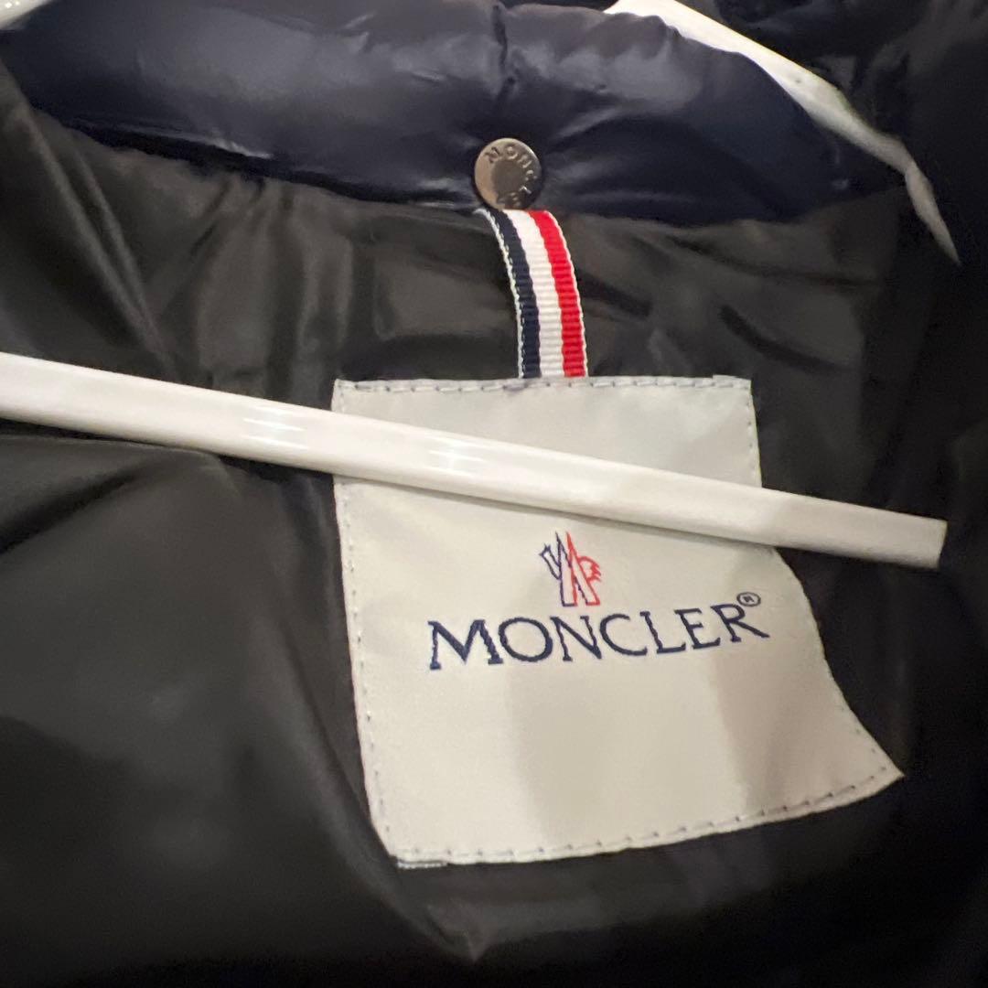 ネイビー ダウンコート フード付き