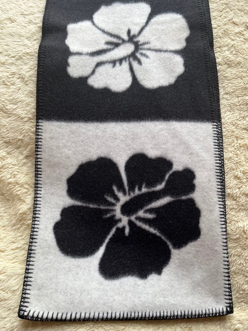 ALBA ROSA アルバローザ　升目　マフラー