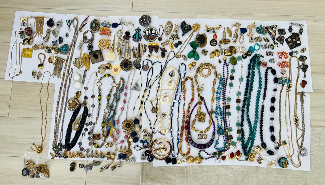 marie★遺品整理　生前整理 アクセサリーまとめCartier 他★