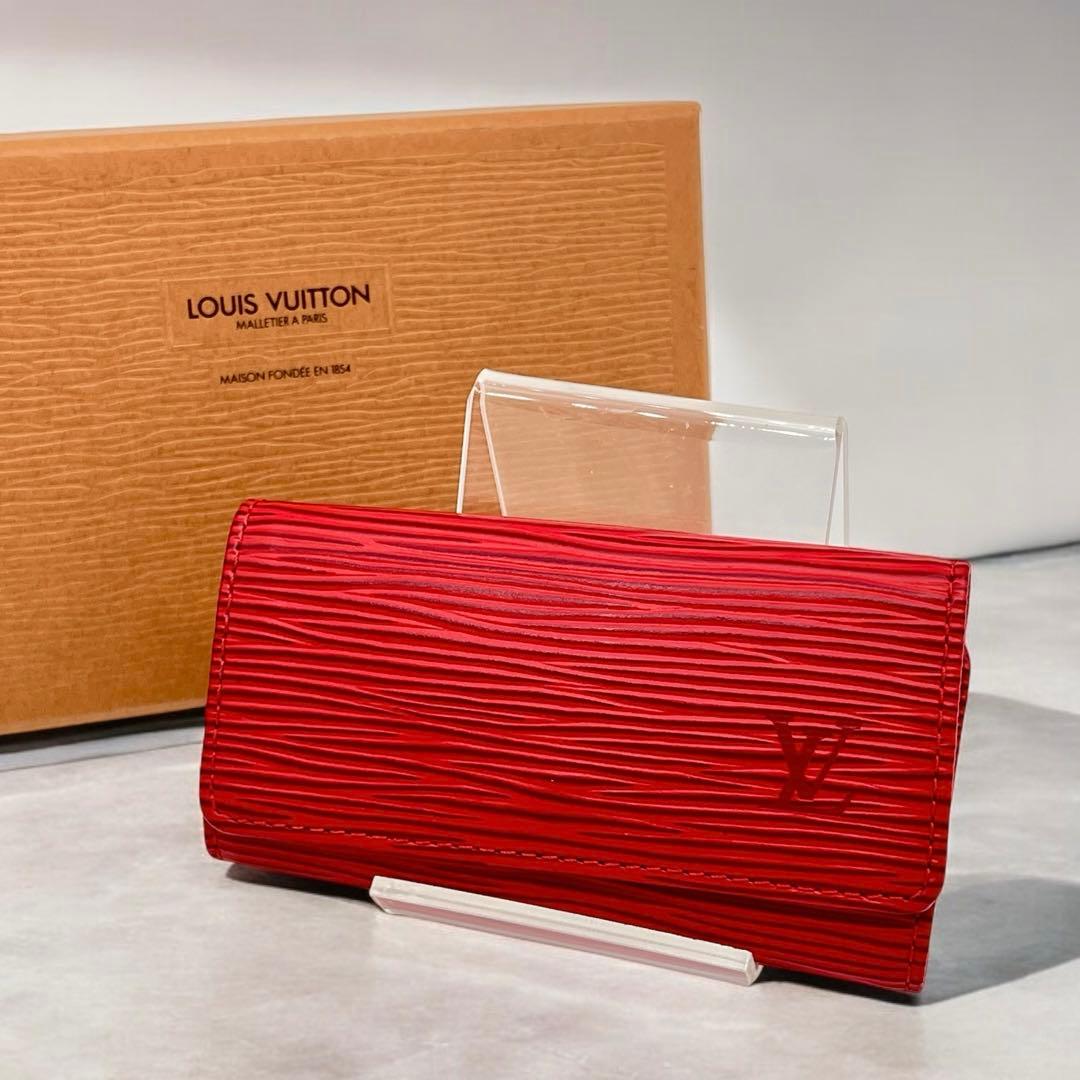★ルイ・ヴィトン★キーケース　4連キーケース　赤　大人　おしゃれ