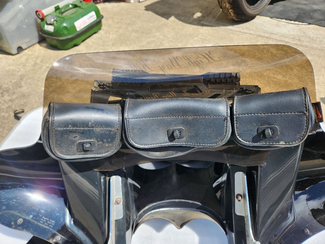 メンフィスシェード バットウイング フェアリング FXDF ハーレー