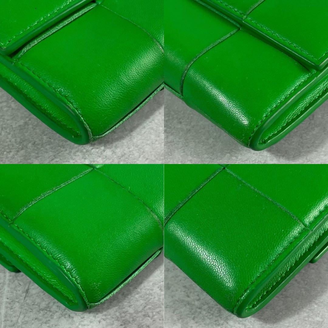 【付属品完備 美品】ボッテガヴェネタ 長財布 カセット 折りたたみ イントレ 緑