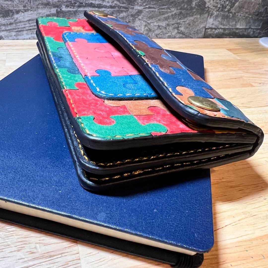 ア*キ様 【世界に一つ】ロングトラッカーウォレット 長財布 高級 本革 パズル