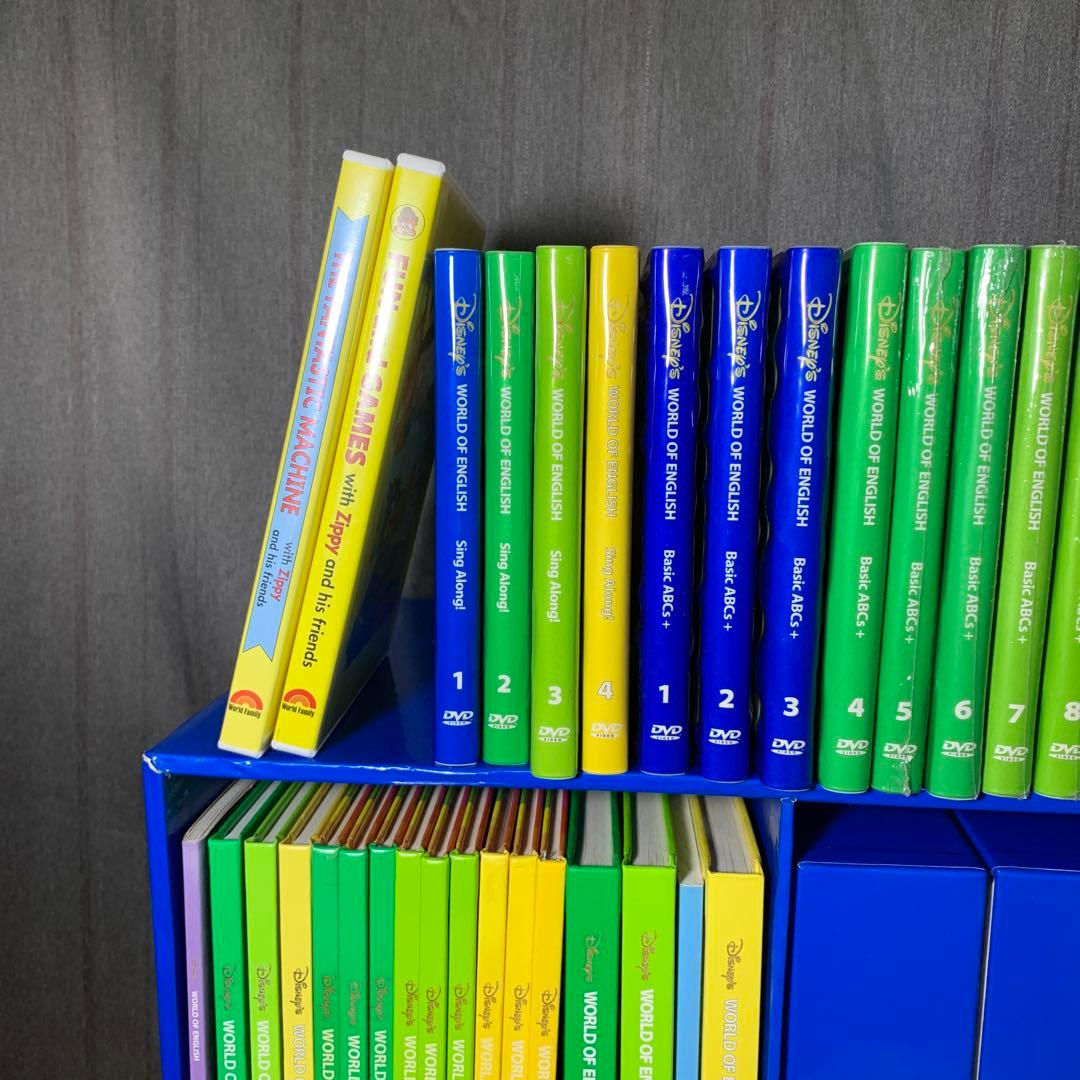 DWE ワールドファミリー　英語教材