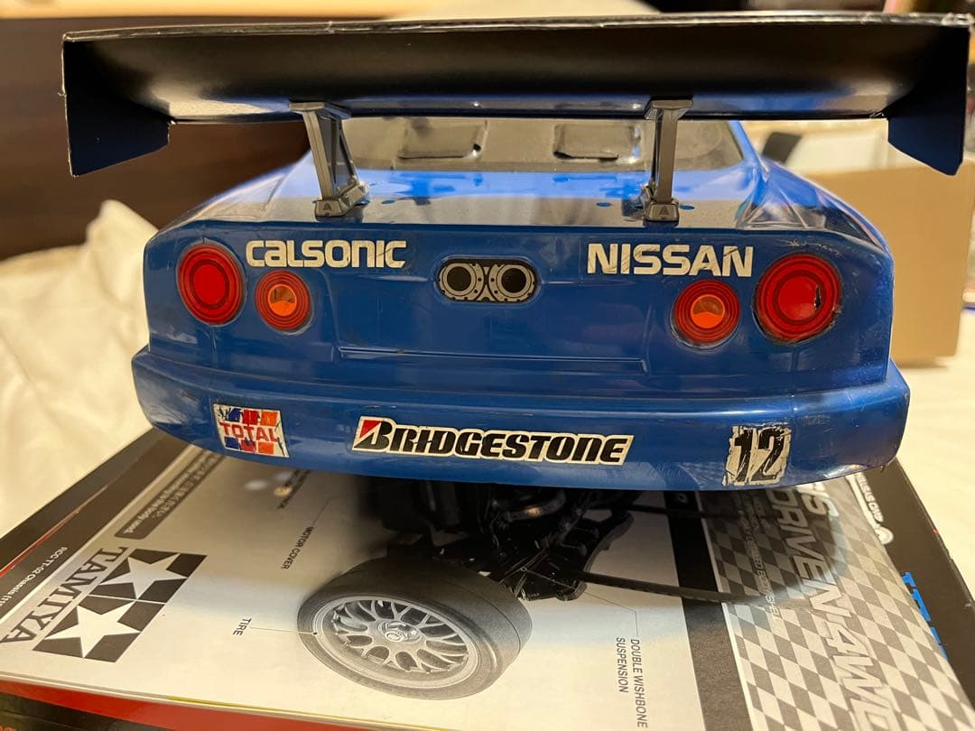 TT-02 タミヤ　フルセット　練習用ボディ付　カルソニック　オプション付き