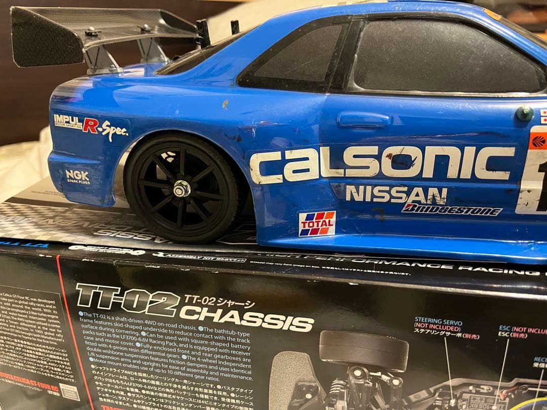 TT-02 タミヤ　フルセット　練習用ボディ付　カルソニック　オプション付き
