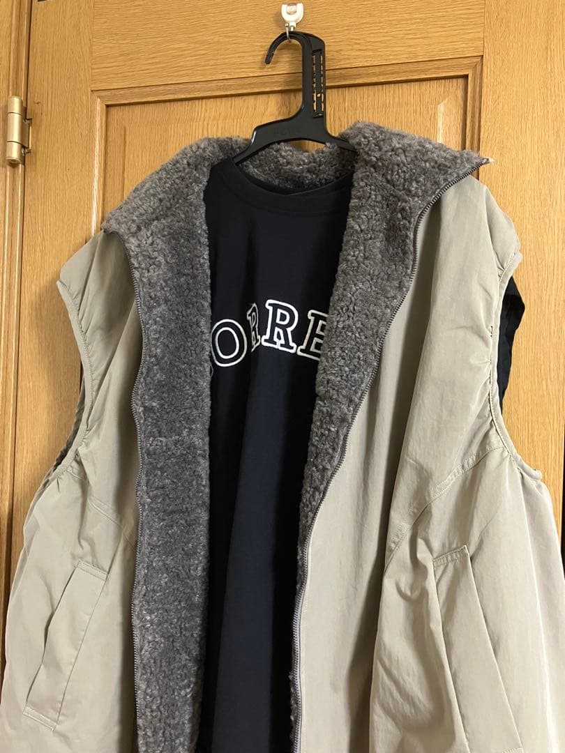 【本日限定値下げ❣️】新品タグ付き！CYNICALの リバーシブルベスト