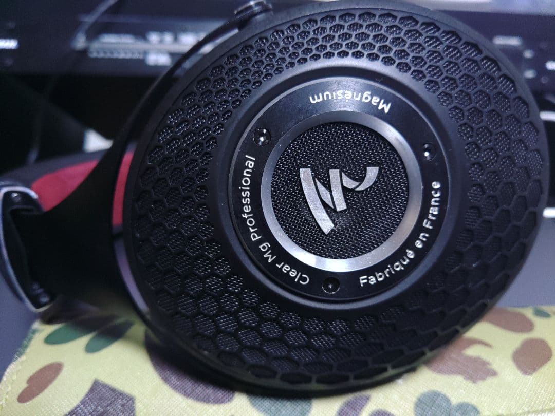 ヘッドホン focal clear mg pro