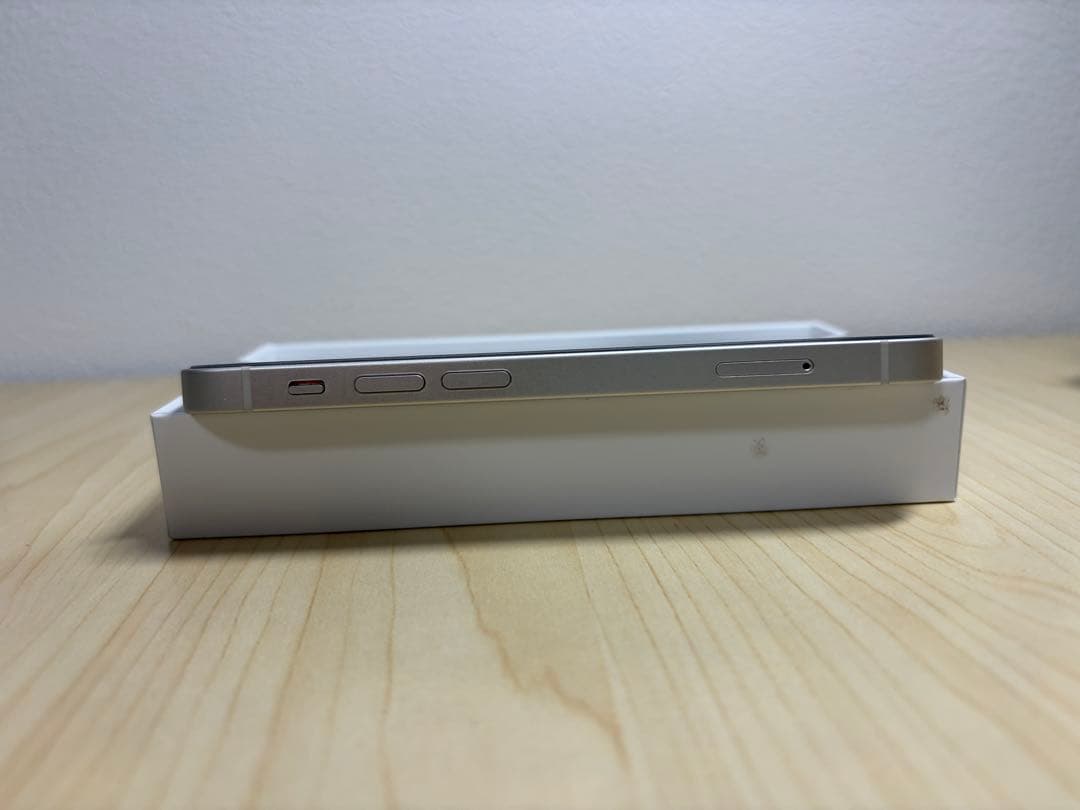 iPhone 13 mini 128GB スターライト