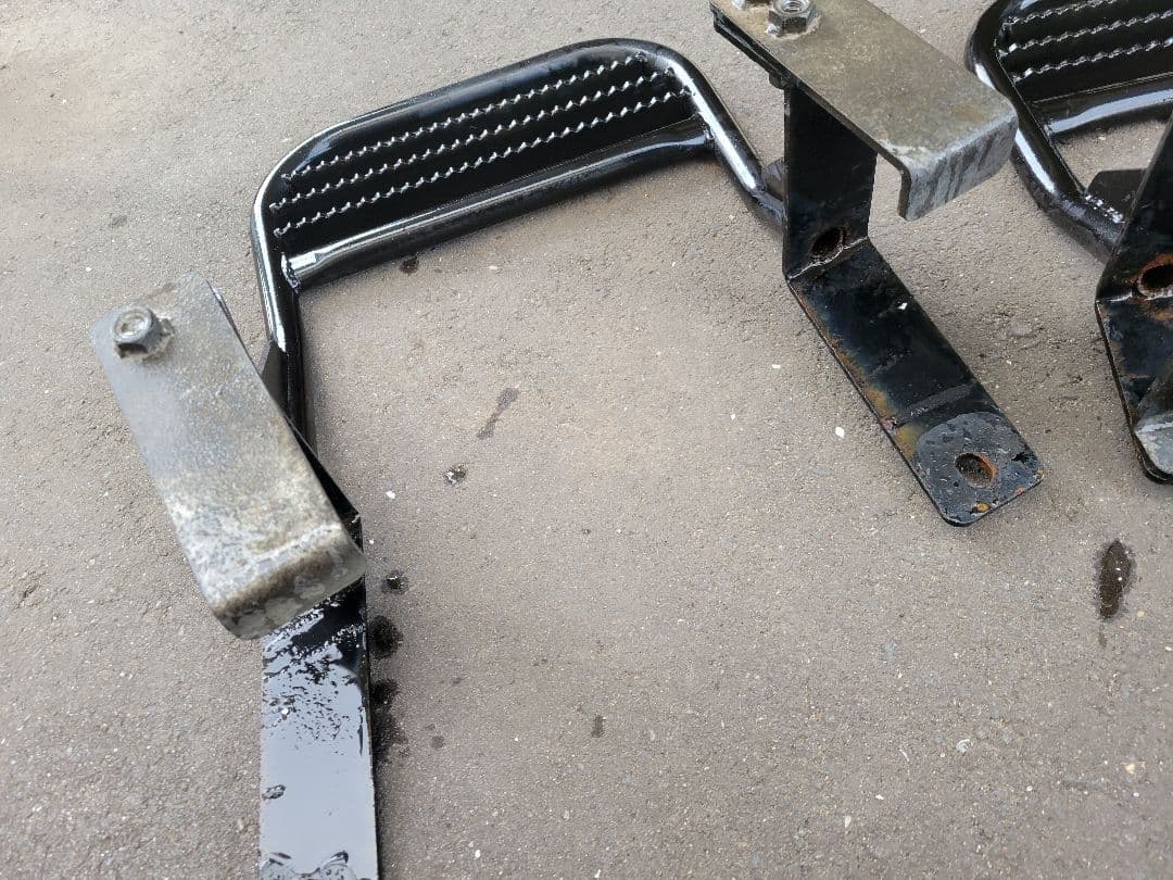 APIO　アピオ　ジムニーjb23 サイドステップ　ゲジゲジくん