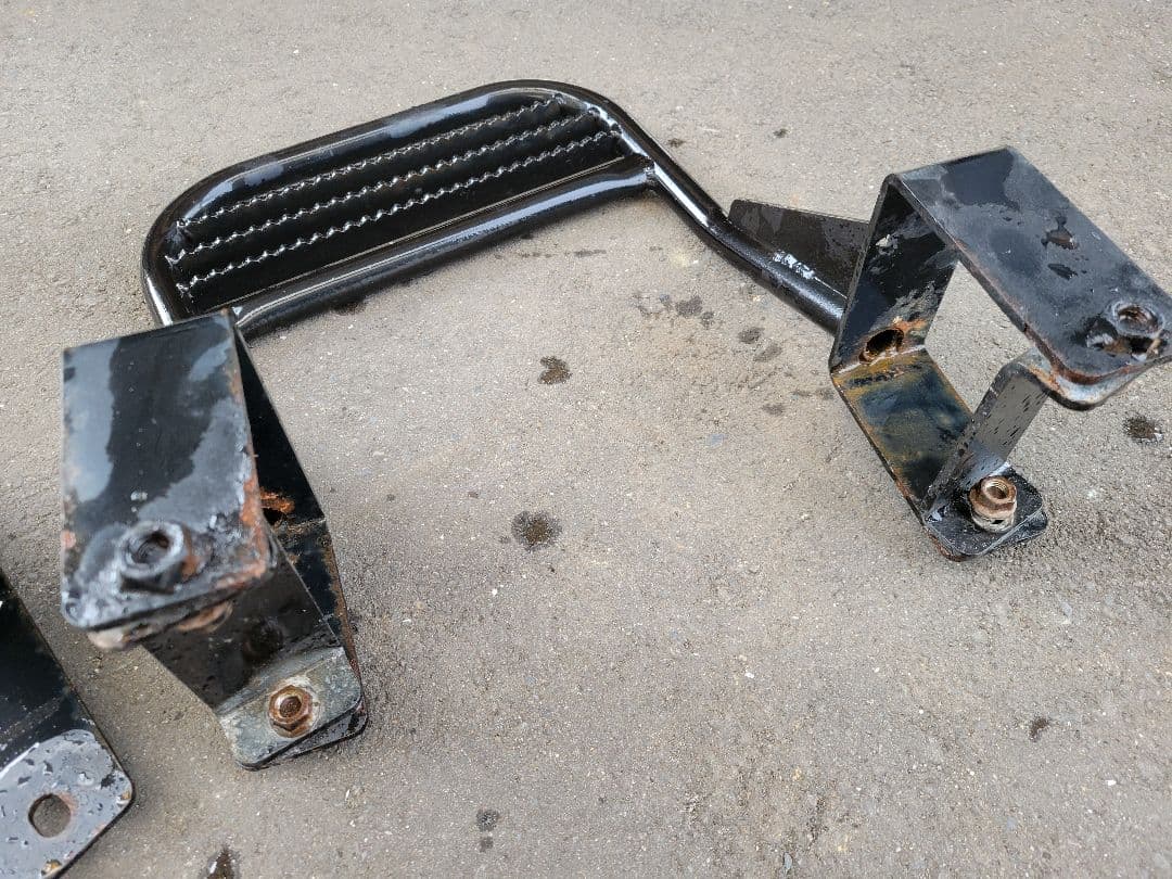 APIO　アピオ　ジムニーjb23 サイドステップ　ゲジゲジくん