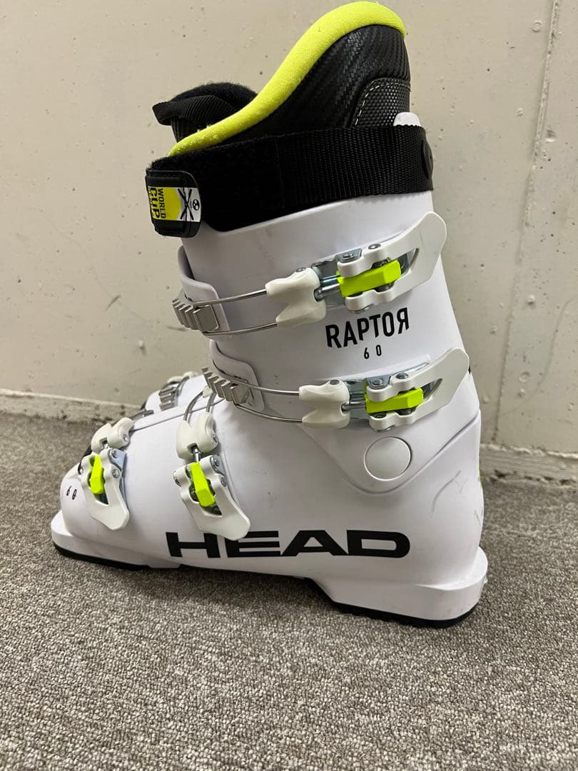 ジュニア　スキーブーツ　HEAD