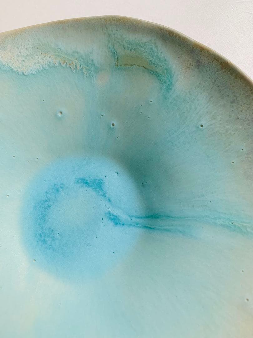 池田優子さん　エメラルドグリーンのゆらゆら皿　20センチプレート　新品