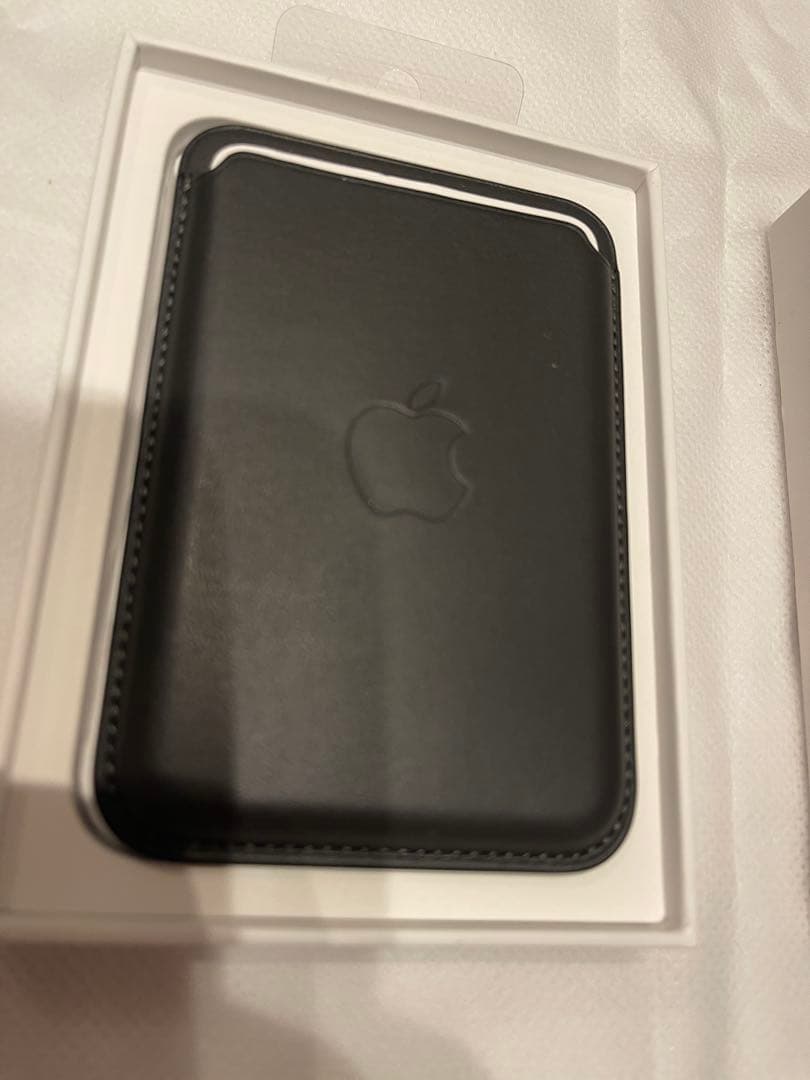 【新品】Apple純正 iPhone レザーウォレット ミッドナイト ブラック