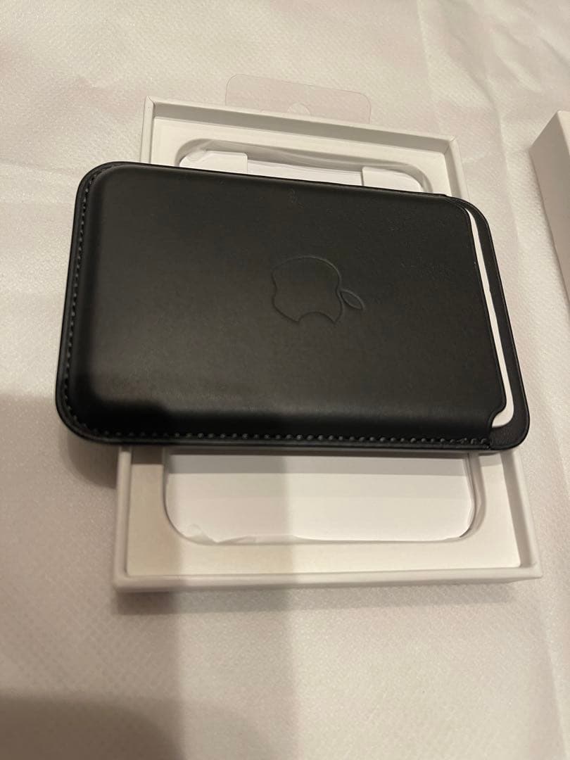 【新品】Apple純正 iPhone レザーウォレット ミッドナイト ブラック