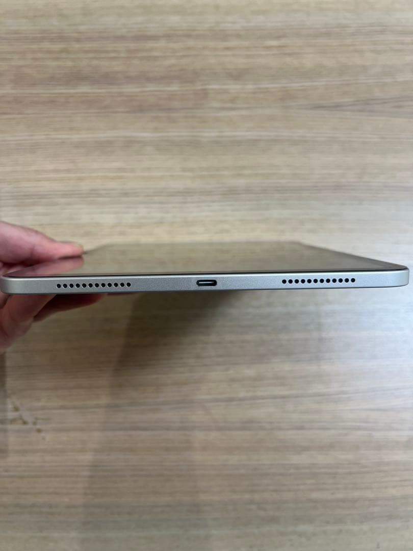 iPad （第10世代）Wi-Fi 64GB シルバー