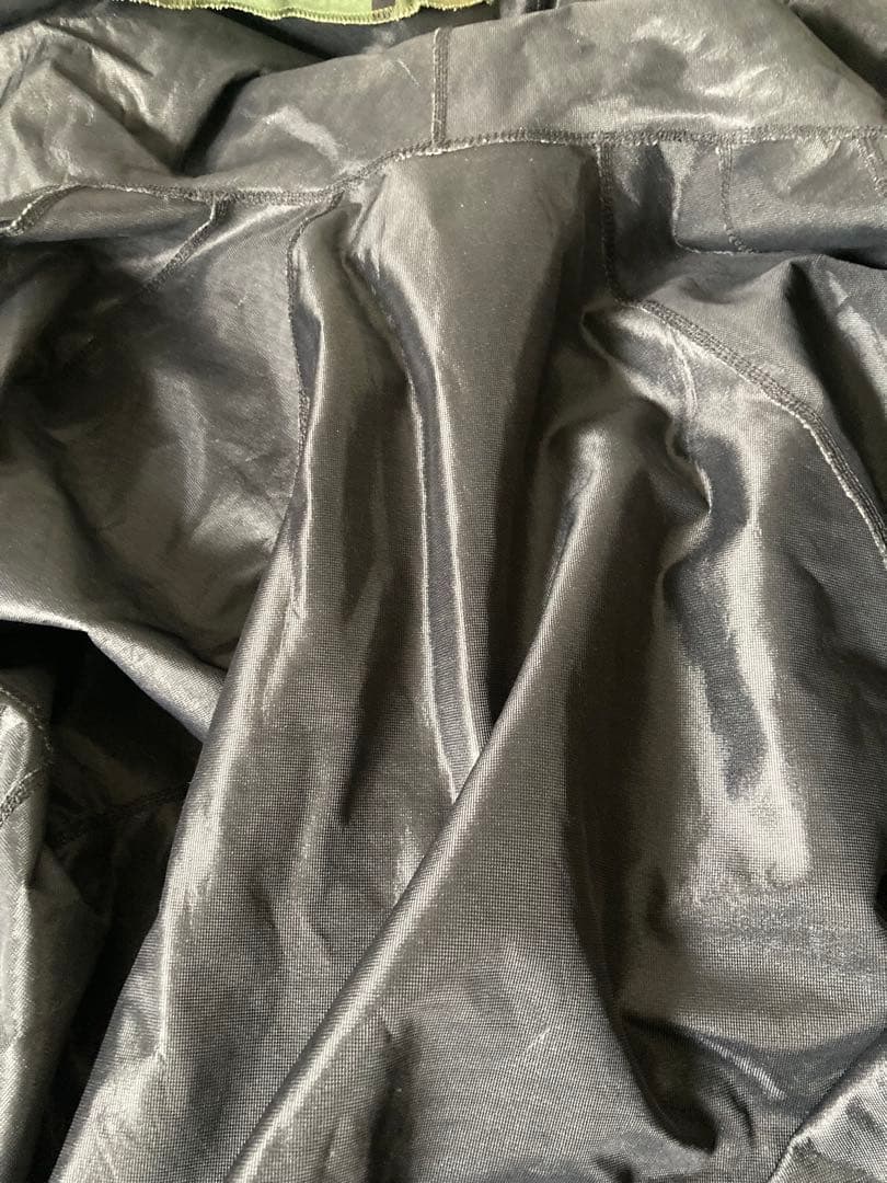 米軍　防毒用ケミカルパーカー　迷彩ジャケット フード付き