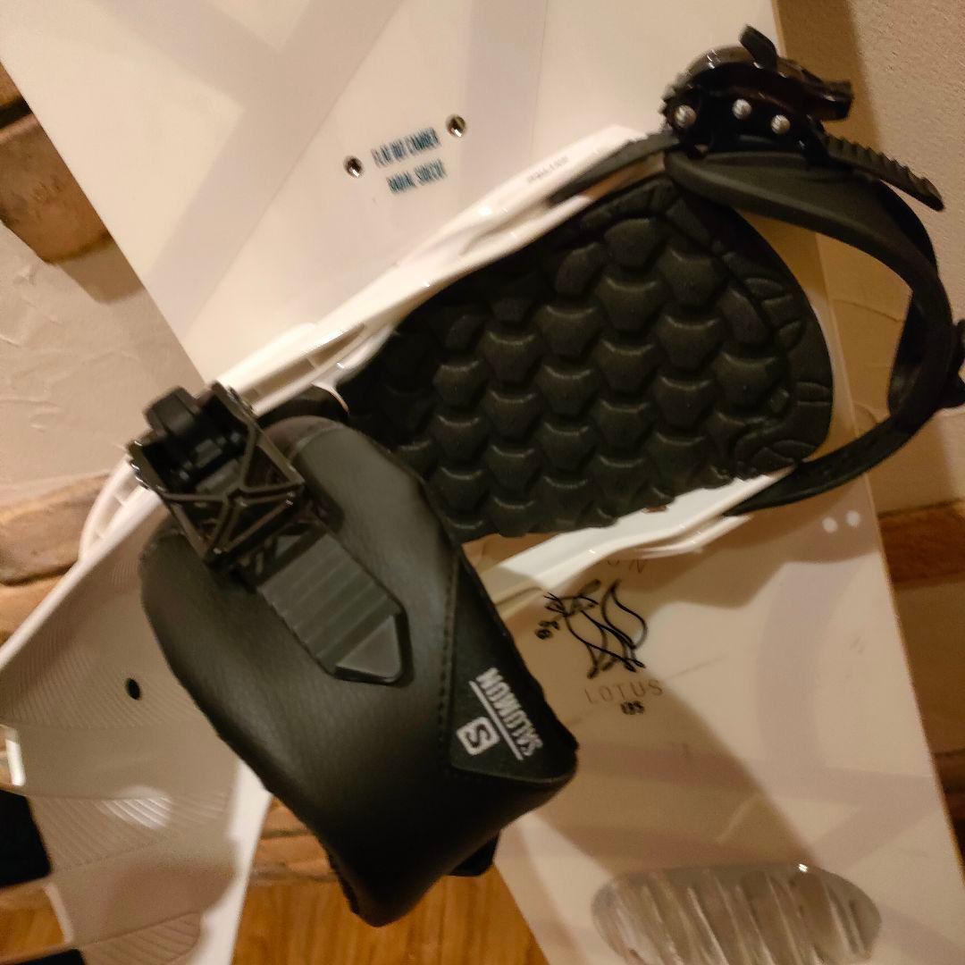 SALOMON　サロモン　スノーボード LOTUS　135　ビンディングS