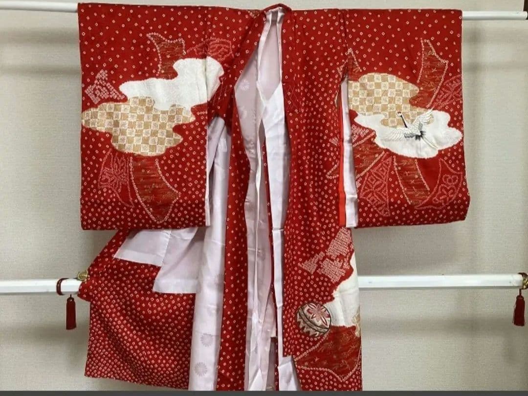 No60　正絹　女の子　お宮参り長襦袢付き　　産着　絞り