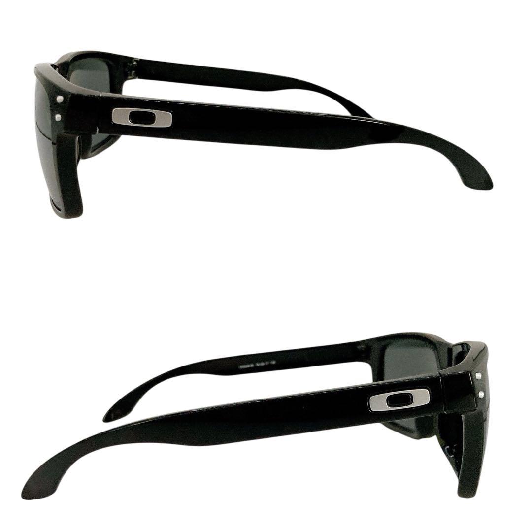 極美品✨OAKLEY HOLBROOK サングラス　POLARIZED 偏光　黒