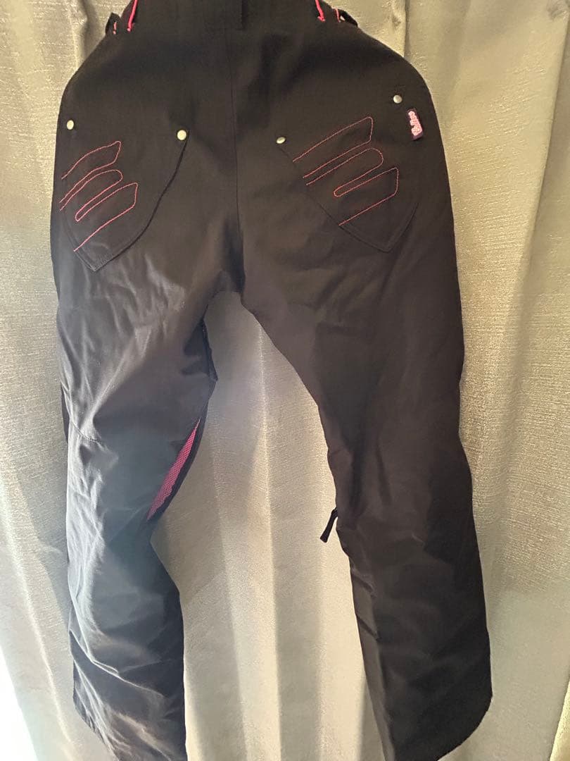 スノボーウェア　Mサイズ