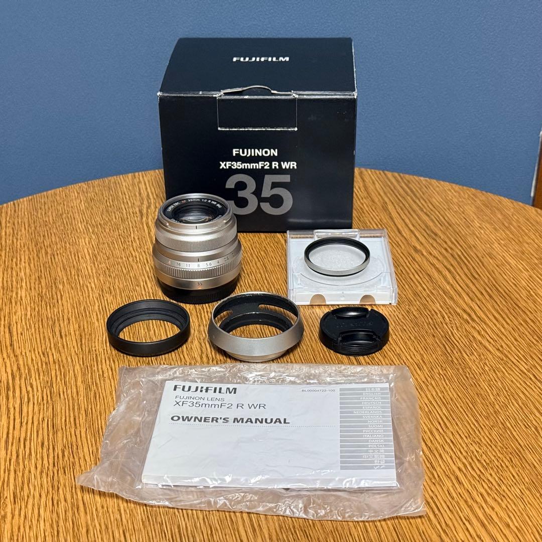 【極美品】富士フイルム XF35mm F2 R WR シルバー（付属品完備）