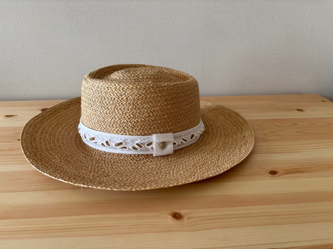 出品本日まで！HELEN KAMINSKI ラフィアハット