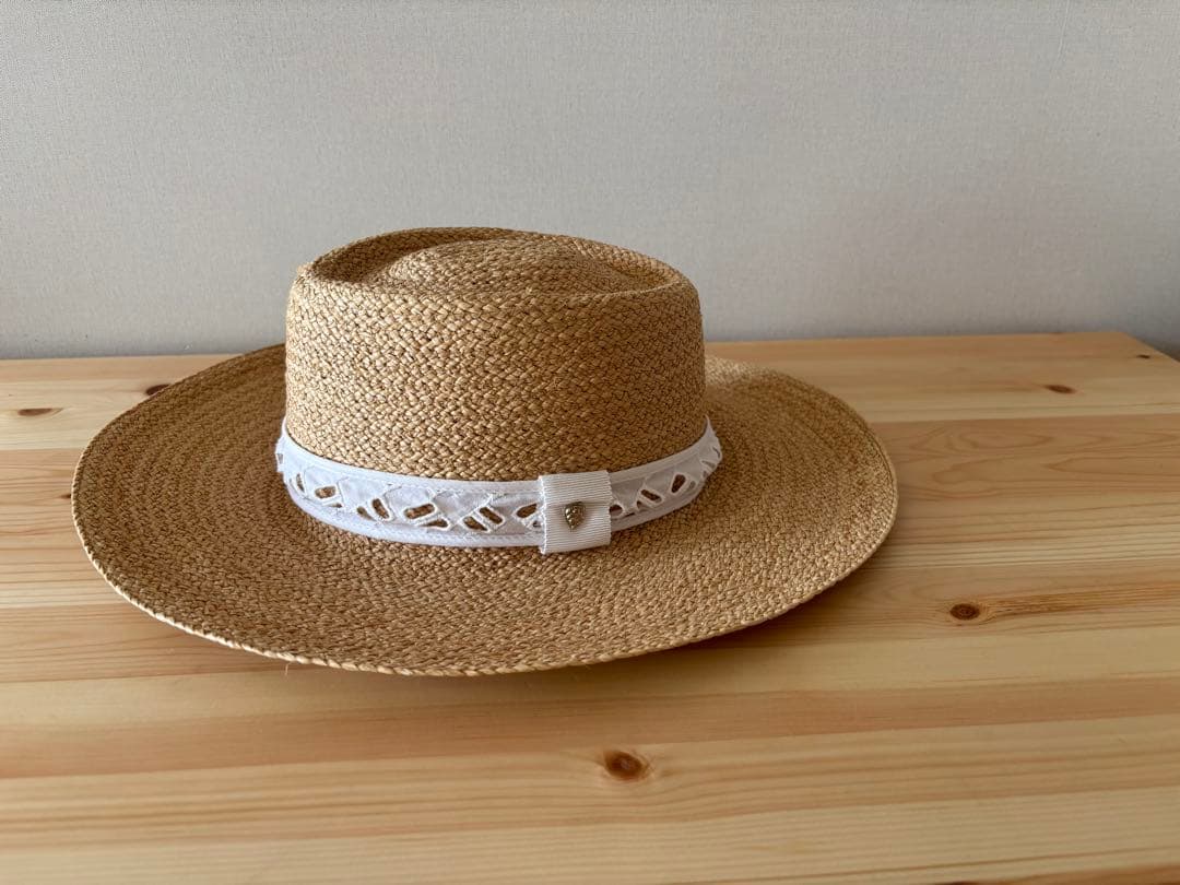 出品本日まで！HELEN KAMINSKI ラフィアハット