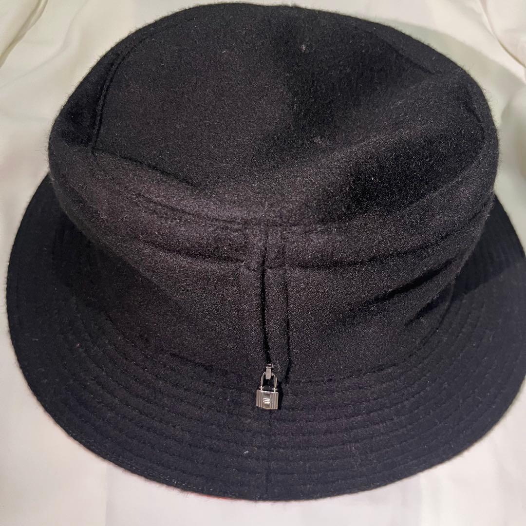 クリスマス価格！　エルメス カデナチャーム ジップ ハット　57サイズ