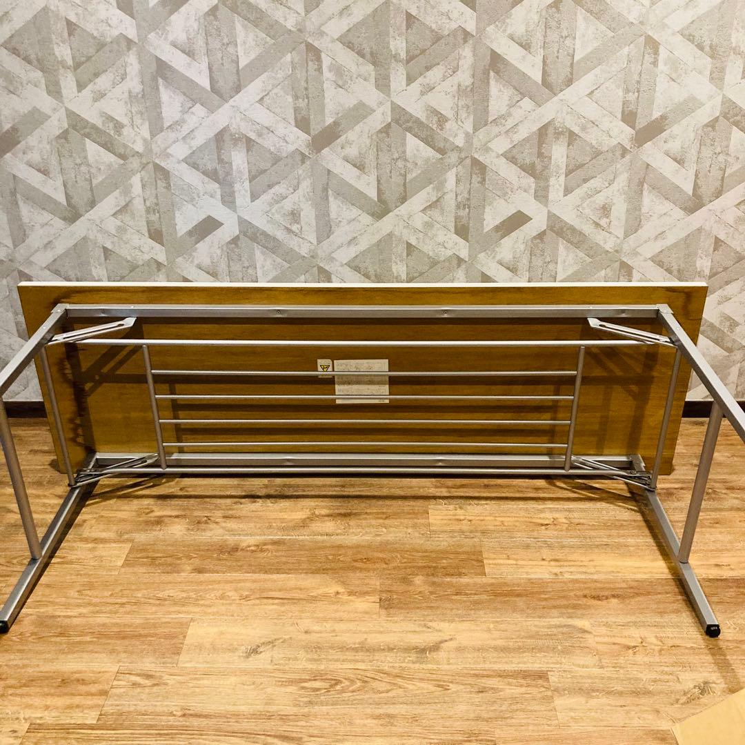 長机　折りたたみ机　テーブル　会議机　フリーマーケット　ホワイト