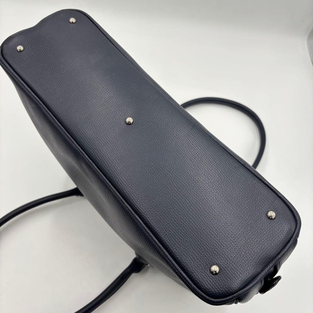 土屋鞄ツチヤカバン レザーブリーフケース ビジネスバッグ A4 肩掛け ネイビー