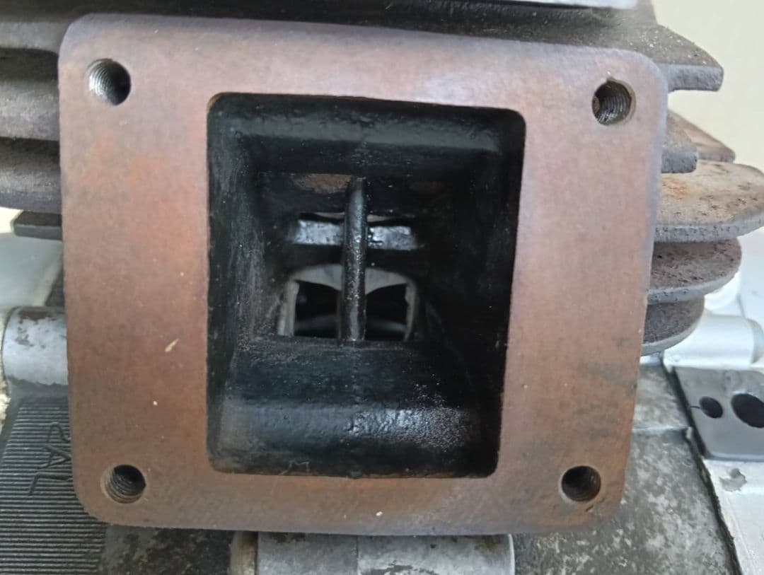 Yamaha YSR50　エンジン