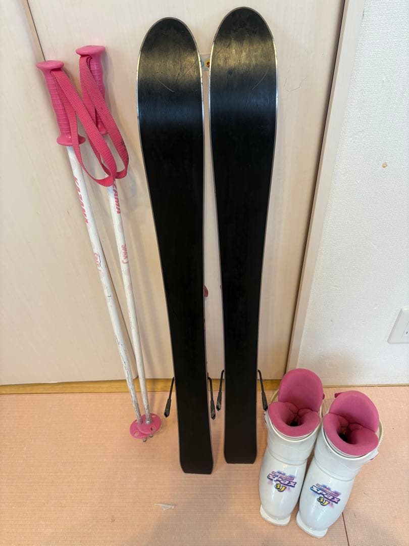 KAZAMA スキー板　ストック　スキーブーツ