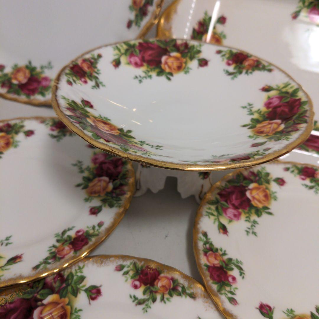 ロイヤルアルバート　花柄　食器セット　アフターヌーンティー　ケーキ　コレクション