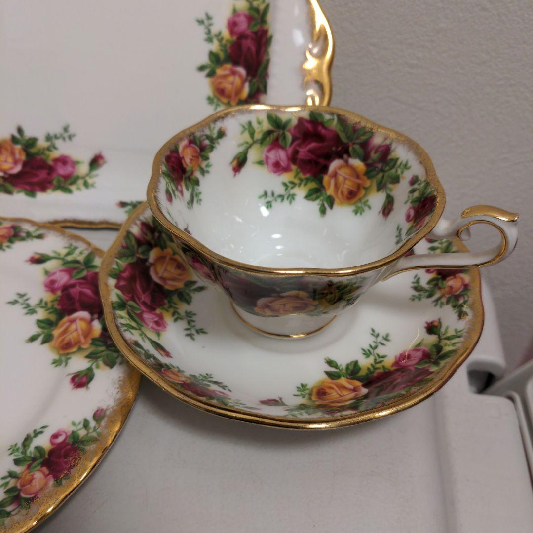 ロイヤルアルバート　花柄　食器セット　アフターヌーンティー　ケーキ　コレクション