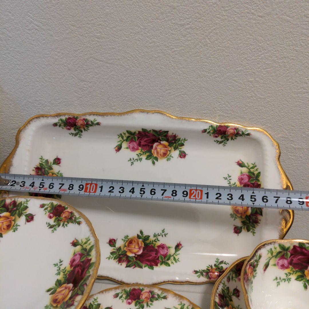 ロイヤルアルバート　花柄　食器セット　アフターヌーンティー　ケーキ　コレクション