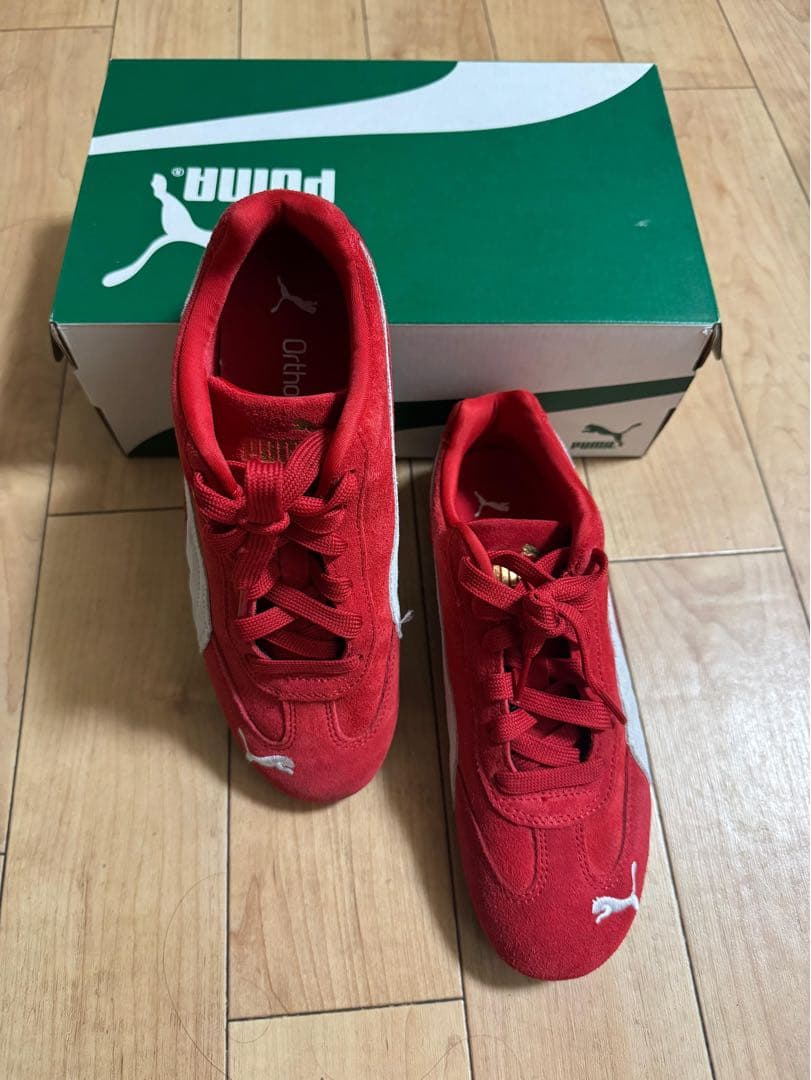 PUMA スエード レッドカジュアルシューズ (speedcat)