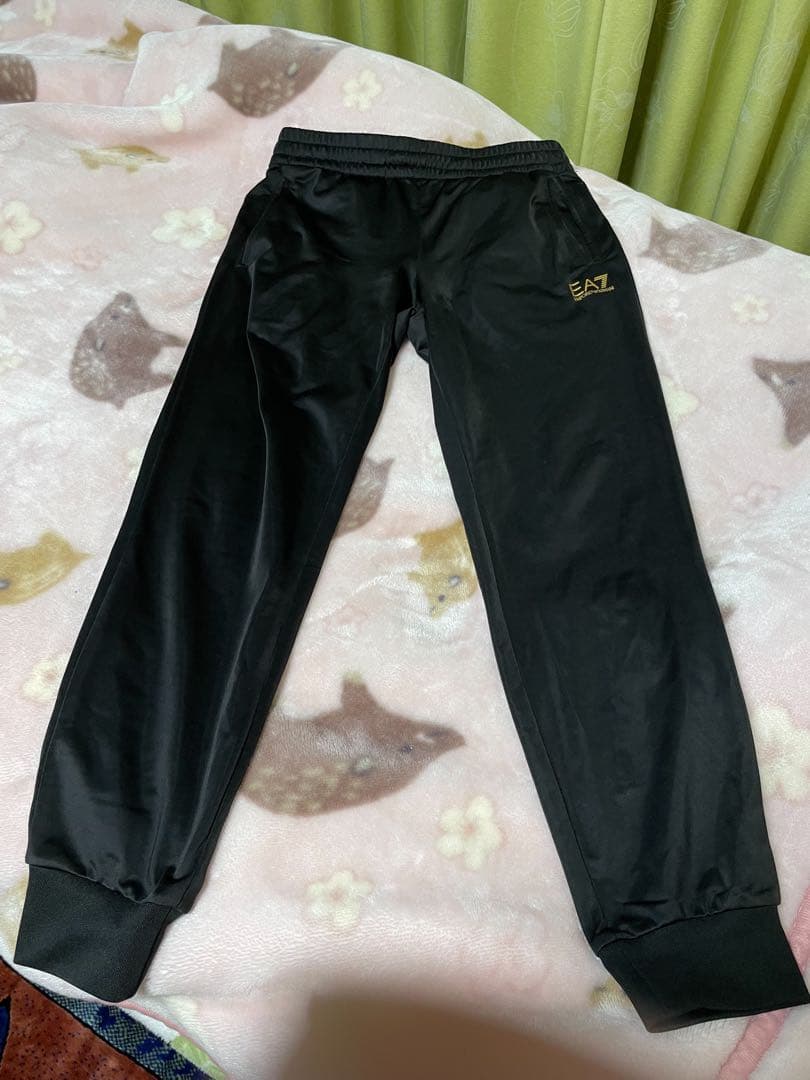 エンポリオアルマーニジャージ金黒上下