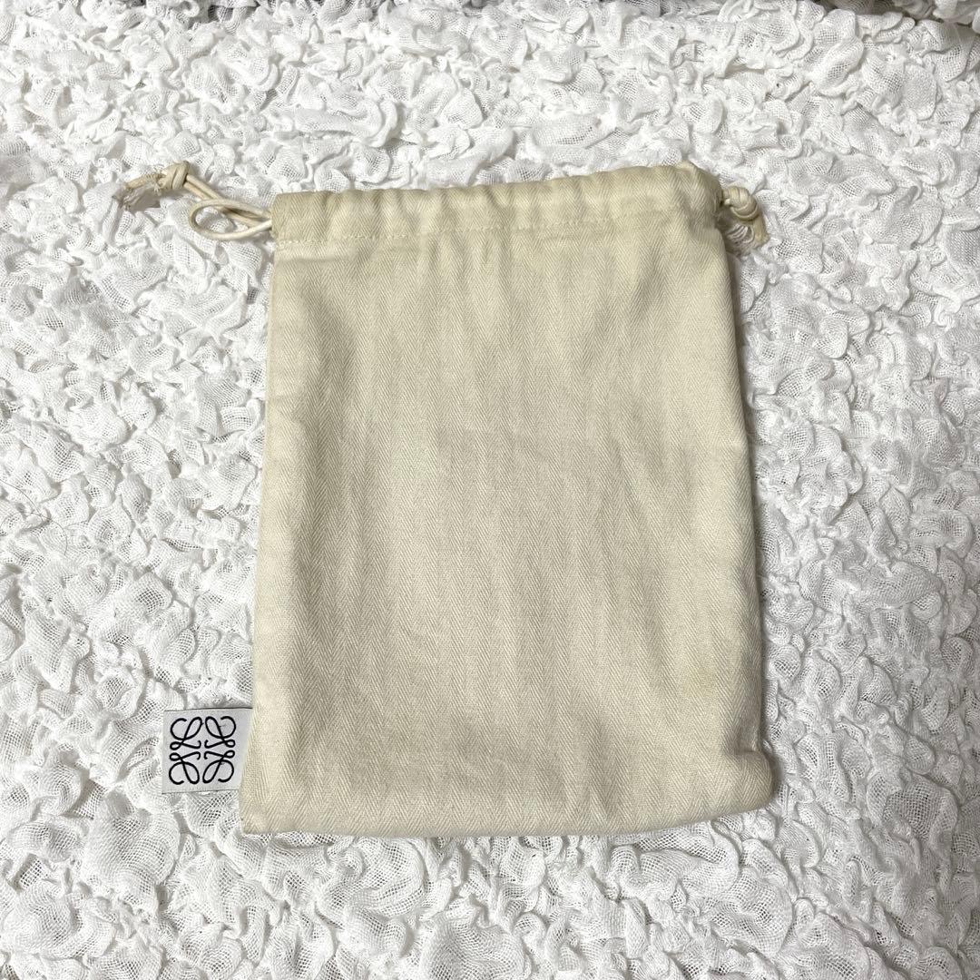 未使用級✨ロエベ　ラウンドファスナー　アナグラム　レザー　長財布 エンボス加工