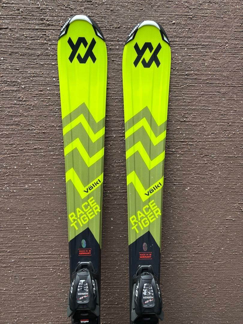 スキー板　フォルクル　レースタイガーJr 140