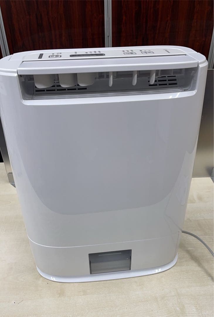 ★中古美品！パナソニック 衣類乾燥除湿機 F-YZT60