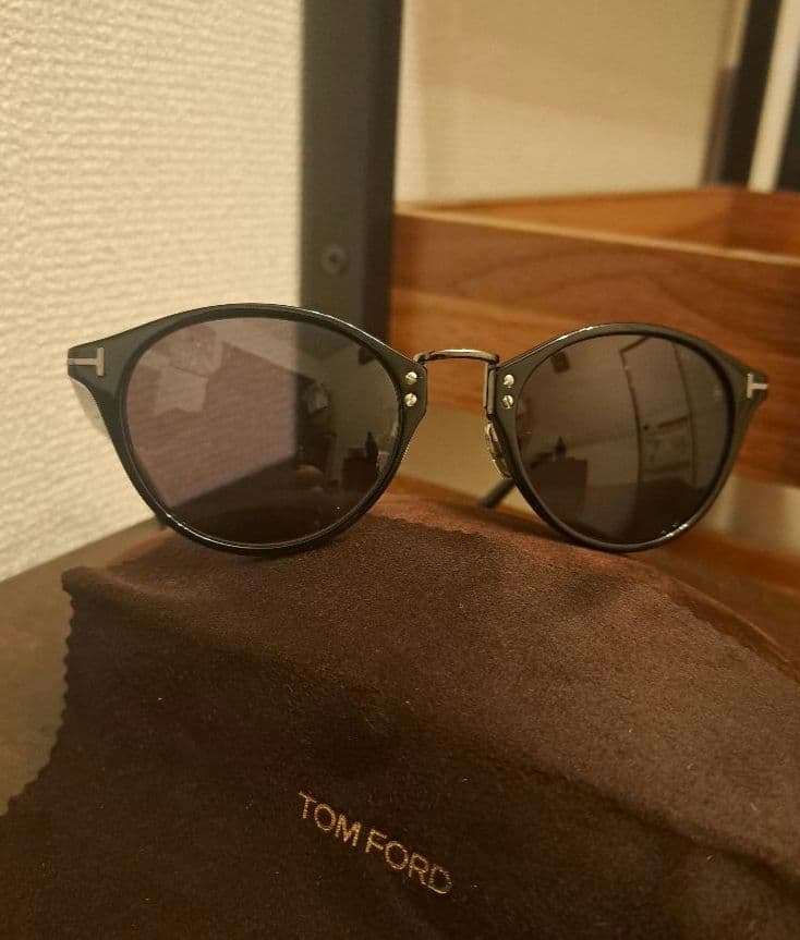 美品 TOM FORD サングラス TF879-D-N 01A トムフォード